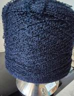 Breimachine bouclé garen op koon donker marineblauw, Ophalen of Verzenden, Nieuw, Breien of Haken, Wol of Garen