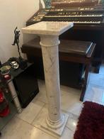 Marmeren Piedestal, 96cm hoog, Huis en Inrichting, Woonaccessoires | Zuilen en Pilaren, Ophalen, Zo goed als nieuw