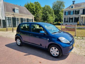 Daihatsu Sirion 1.3 2005 Blauw ijs koude AIRCO beschikbaar voor biedingen