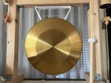 gong 32 cm chineese gong met hamer percussie  beschikbaar voor biedingen