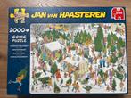 Van Haasteren 2000 stukjes - Kerstbomenmarkt, Ophalen of Verzenden, Meer dan 1500 stukjes, Gebruikt, Legpuzzel