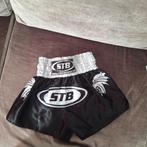 Kickboks broekje, Ophalen of Verzenden, Zo goed als nieuw, Voetbal