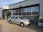 Skoda Fabia 1.4 MPI APK new NAP NL lage km Comfort, Voorwielaandrijving, 4 cilinders, Bedrijf, Grijs
