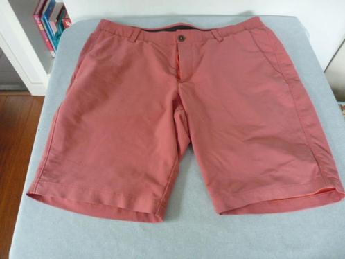 Fijne korte broek bermuda roze Under Armour mt 54, Kleding | Heren, Broeken en Pantalons, Zo goed als nieuw, Maat 52/54 (L), Roze