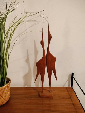 Vintage houten beeld dubbele kraanvogels  beschikbaar voor biedingen