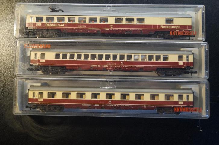 Fleischmann TEE rijtuigen met verlichting n spoor, Hobby en Vrije tijd, Modeltreinen | N-Spoor, Gebruikt, Wagon, Gelijkstroom of Wisselstroom