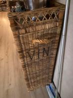 Wijnrek van ratan. Riviera maison, Huis en Inrichting, Woonaccessoires | Wijnrekken, Ophalen, Zo goed als nieuw, 25 flessen of meer