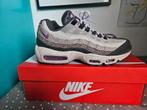 Nike air max 95 viotech maat 42,5, Kleding | Heren, Schoenen, Overige kleuren, Nike, Ophalen of Verzenden, Sneakers of Gympen
