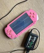 Playstation portable PSP pink, Spelcomputers en Games, Spelcomputers | Sony PSP, Ophalen of Verzenden, Gebruikt, Roze, PSP