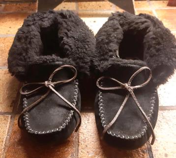 UGG originele pantoffels maat 36 beschikbaar voor biedingen