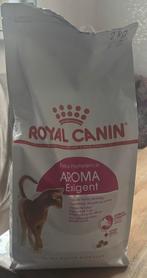 Royale canin kat aroma exigent, Ophalen, Kat