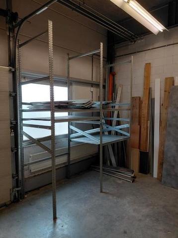 legbordstelling 3m. Hoog beschikbaar voor biedingen