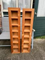 Twee houten cd rekken. Zie foto’s, Ophalen, Gebruikt, Hout, Cd's