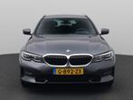 BMW 3-serie Touring 320i High Executive Edition | LEDER | SF, Auto's, Te koop, Zilver of Grijs, Benzine, Emergency brake assist