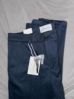 Mooie pantalon / donkerblauw met streepje / maat 32 / NIEUW, Nieuw, Ophalen of Verzenden, By Teeshoppen, Maat 48/50 (M)