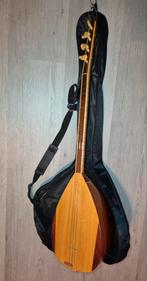 Baglama saz, korte neck, Ophalen, Luit, Saz of Bouzouki