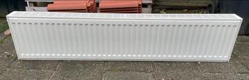 Radiator 140x30x10 T22 beschikbaar voor biedingen