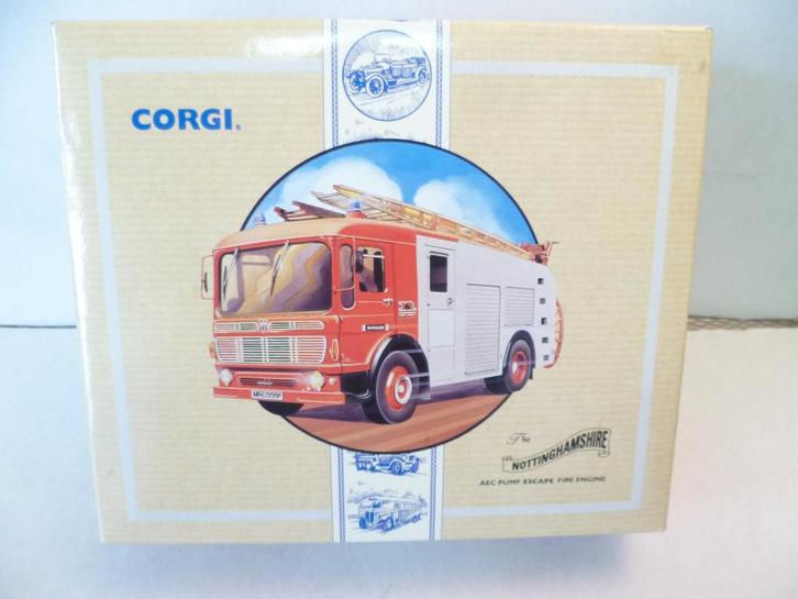 Corgi AEC Brandweer Ladderwagen Nottinghamshire 1:50 modelau, Hobby en Vrije tijd, Modelauto's | 1:50, Nieuw, Bus of Vrachtwagen