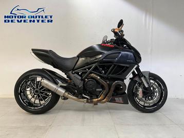 Prachtige DUCATI DIAVEL Speed Pro Cobra uitlaat (bj 2012) beschikbaar voor biedingen