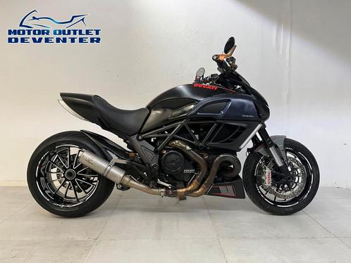 Prachtige DUCATI DIAVEL Speed Pro Cobra uitlaat (bj 2012), Motoren, Motoren | Ducati, Bedrijf, Naked bike, 2 cilinders, Motorrijbewijs A