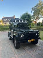 Land Rover Defender 90 TD5 Hardtop HR 4WD 2004, Auto's, Stoelverwarming, Zwart, 2495 cc, 122 pk
