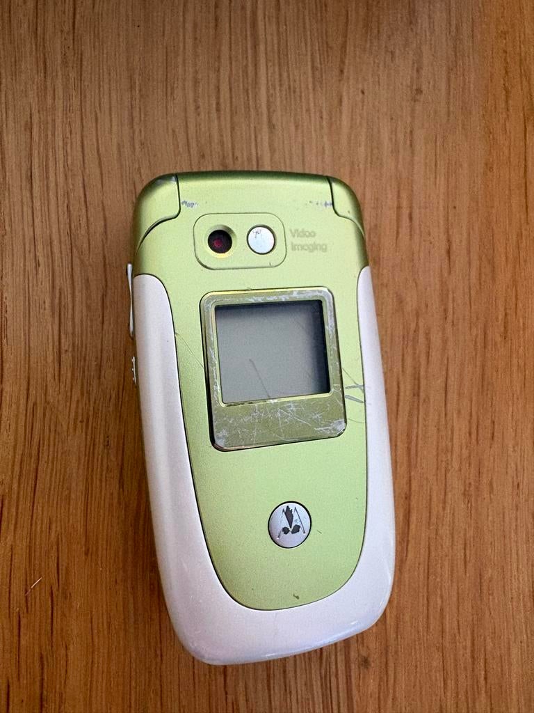 Motorola V360 - Klassieker!, Telecommunicatie, Mobiele telefoons | Motorola, Ophalen, Gebruikt, Overige kleuren, Fysiek toetsenbord