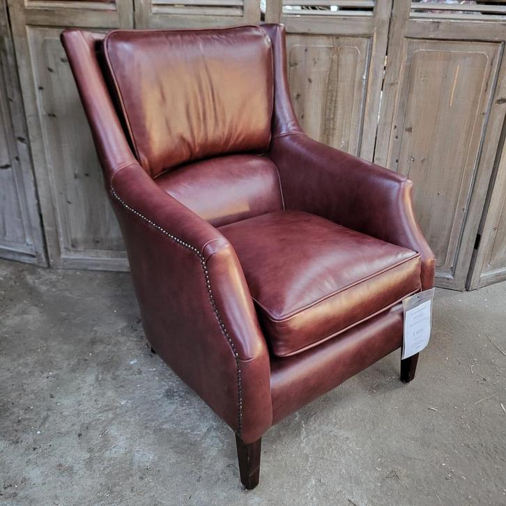 Fauteuil Picasso in kastanje bruin rundleer., Huis en Inrichting, Fauteuils, Nieuw, Leer, 50 tot 75 cm, 75 tot 100 cm, Ophalen
