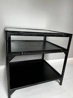 Metalen vitrinekastje, Huis en Inrichting, Kasten | Vitrinekasten, Ophalen, Met klep(pen), 50 tot 100 cm, Zo goed als nieuw