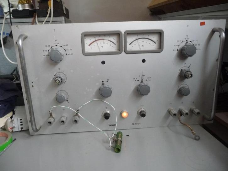 Regelbare voeding Philips PE 4804, Doe-het-zelf en Verbouw, Meetapparatuur, Gebruikt, Overige meters, Ophalen