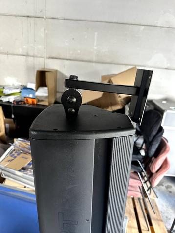muurbeugel speaker seeburg 08131/F beschikbaar voor biedingen