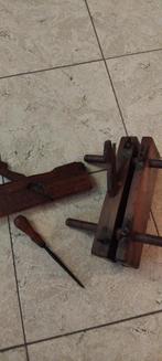 Antiek gereedschap, Ophalen