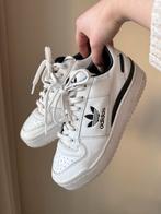 Adidas sneakers - Maat 38,5, Kleding | Dames, Schoenen, Ophalen of Verzenden, Zo goed als nieuw, Wit, Sneakers of Gympen
