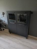 Zwart Eiken vitrinekast met glazen deuren, Huis en Inrichting, Ophalen, 100 tot 150 cm, 100 tot 150 cm, Eikenhout