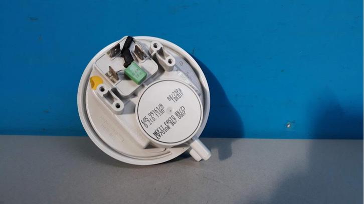 Luchtdrukverschilschakelaar Nefit-Fasto 70308 / 8044740, Doe-het-zelf en Verbouw, Verwarming en Radiatoren, Nieuw, Cv-ketel of Combi-ketel