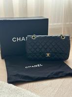 Chanel Classic Flap Bag Valentine, Ophalen, Zo goed als nieuw, Zwart, Schoudertasje
