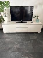 Ikea TV Meubel - Nette Staat, Ophalen, Kunststof, 150 tot 200 cm, Zo goed als nieuw