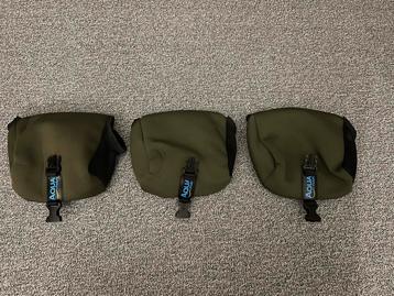 3 x Aqua Neoprene Reel Jacket Molentassen NIEUW ONGEBRUIKT! beschikbaar voor biedingen