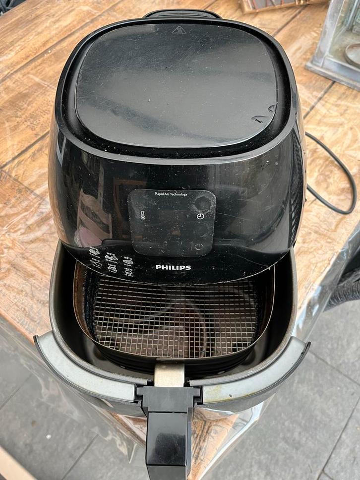 Philips Airfryer HD9240, Witgoed en Apparatuur, Airfryers, Gebruikt, Airfryer, 750 t/m 999 gram, Ophalen