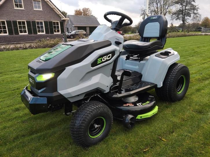 DECEMBER ACTIE Nieuwe EGO zitmaaiers (gratis KETTINGZAAGKIT), Tuin en Terras, Zitmaaiers, Nieuw, 90 tot 120 cm, Elektrische starter