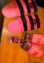 Nikko Kickboks Set - Handschoenen, Scheenbeschermers, Bandag, Ophalen, Overige, Vechtsportbescherming, Maat M