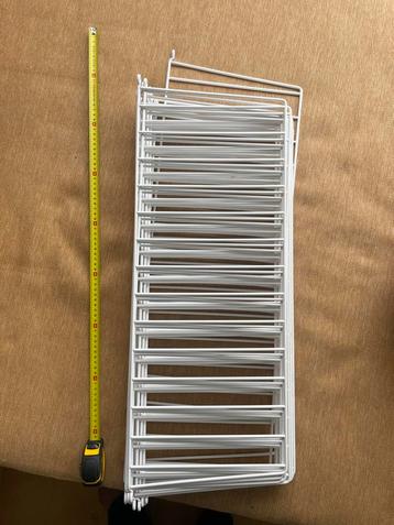 String wandbeugels 75x30 wit beschikbaar voor biedingen