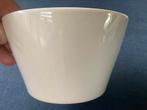 Schaaltje 10.5x 6.0 HEMA premier/ Ceramic/ wit, Ophalen of Verzenden, Zo goed als nieuw, Porselein, Schaal of Schalen