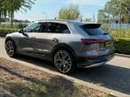 Audi e-tron 55 Quattro 2019 Pro Line Premium Typhoon Grijs, Auto's, Audi, Automaat, 1800 kg, Zwart, 95 pk