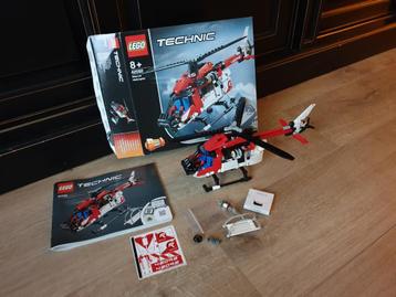 Lego 42092 Technic Reddingshelikopter met doos en stickervel beschikbaar voor biedingen