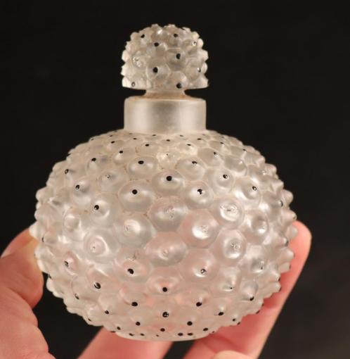 Lalique cactus parfumflesje, Antiek en Kunst, Antiek | Glas en Kristal, Verzenden