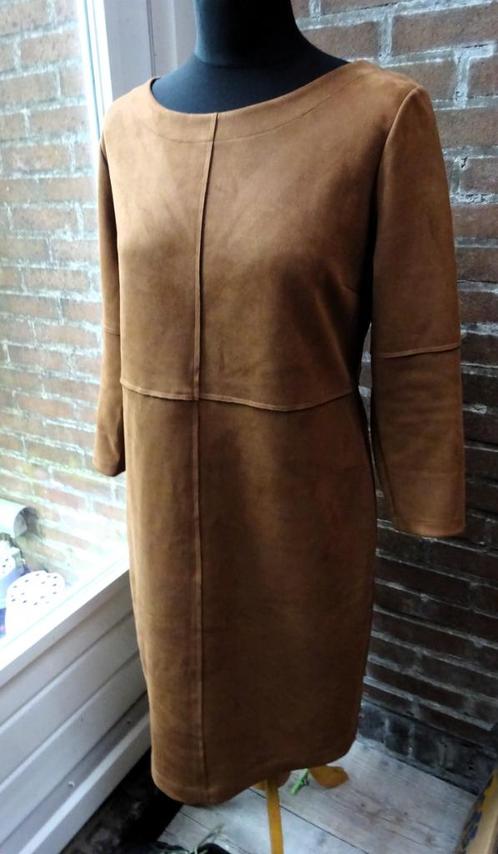 Cinnamon-bruine suedine (kunst-suède) Kyra & Co jurk maat L, Kleding | Dames, Jurken, Zo goed als nieuw, Maat 38/40 (M), Bruin