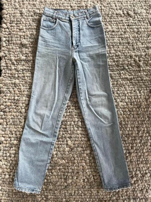 Opruiming...... jeans TOP maat 27 high waist lichte wassing, Kleding | Dames, Spijkerbroeken en Jeans, Gedragen, W27 (confectie 34) of kleiner