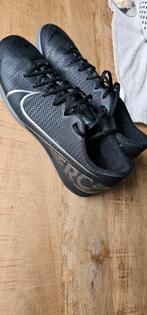 ZAALVOETBAL SCHOENEN MAAT 42,5 NIEUW, Ophalen of Verzenden, Nieuw, Overige typen, Overige merken
