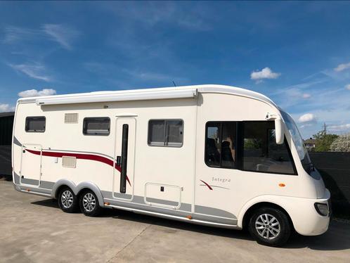 OFF GRID EuraMobile Integra 840EB Bj 2011 enkele bedden MOOI, Caravans en Kamperen, Campers, Particulier, Integraal, tot en met 4