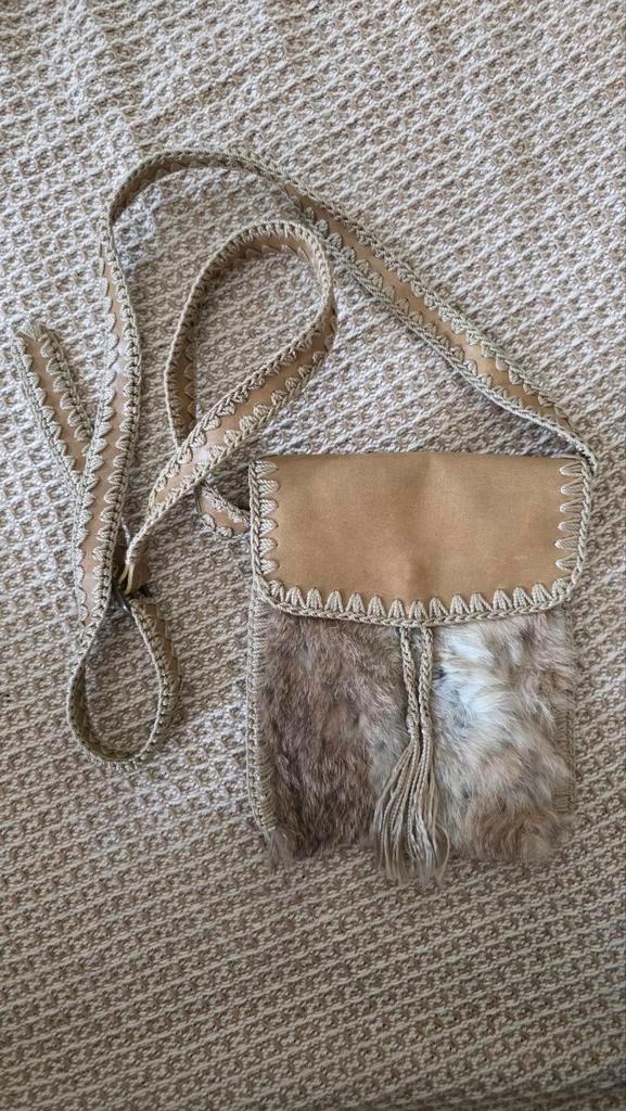 Bohemian Leren Tasje met Konijnenfur Details, Sieraden, Tassen en Uiterlijk, Tassen | Damestassen, Nieuw, Schoudertasje, Bruin